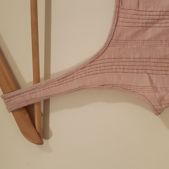 American Eagle Tank Top - Picture 4 of 8